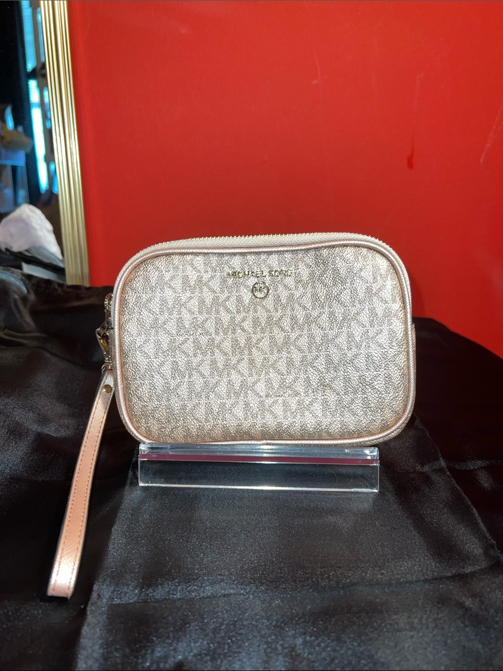 Michael Kors Rose Gold Signature Wristlet Cosmetic Case